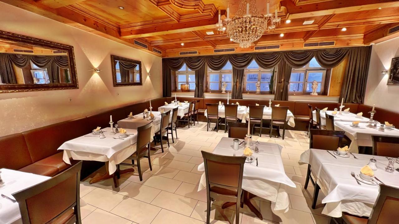 Hotel Zu Den Drei Kronen Seligenstadt Ngoại thất bức ảnh