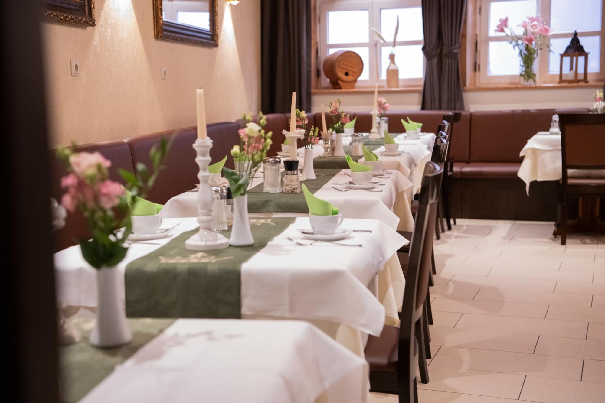 Hotel Zu Den Drei Kronen Seligenstadt Ngoại thất bức ảnh